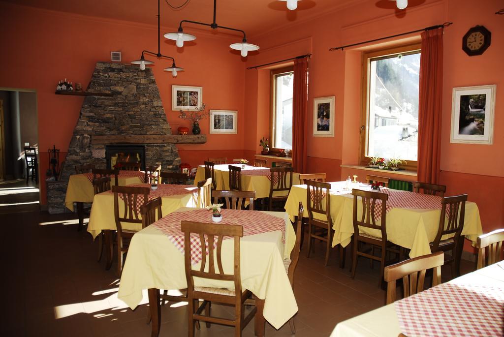Locanda Del Sorriso Entracque Exteriör bild